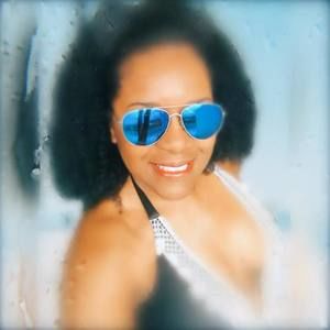 Meet your Posher, Tanisha